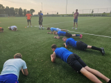 Eerste training S.K.N.W.K. JO19-1 seizoen 2024-2025 (19/129)